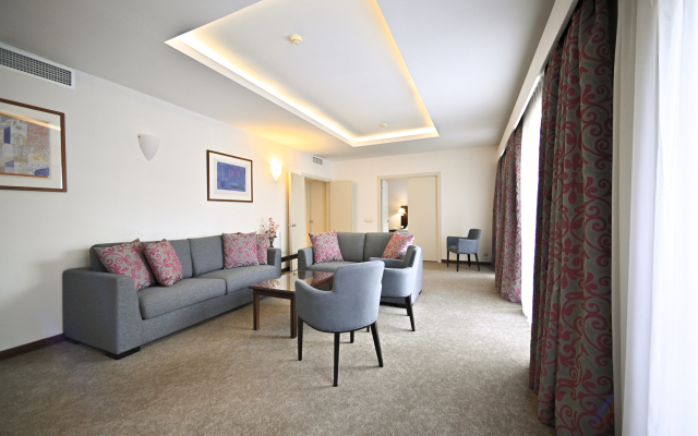 Europe Hotel