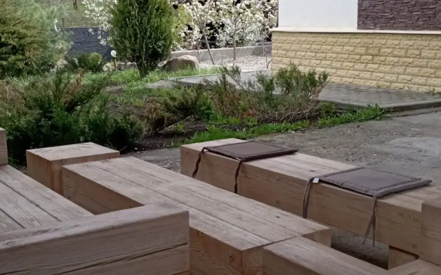 Частный дом с видом на санаторий