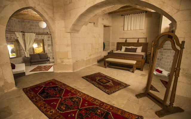 Helike Cave Suites