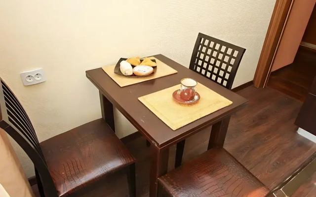 Апартаменты на Просвещения 43