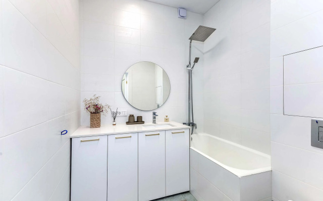 Komfort Ryadom s Avia Moll Apartments