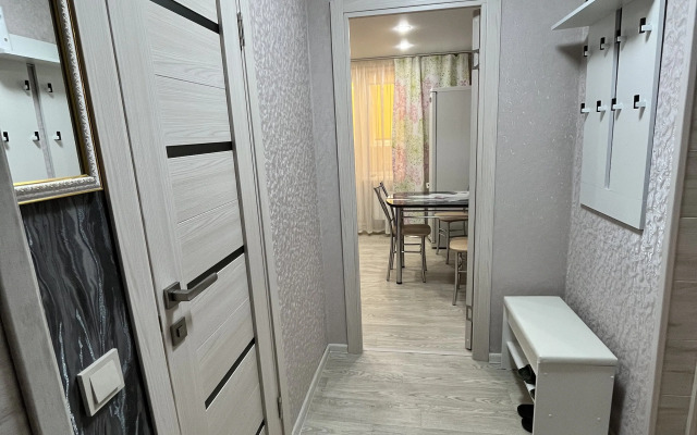Prospekt Imeni Lenina 353 Flat