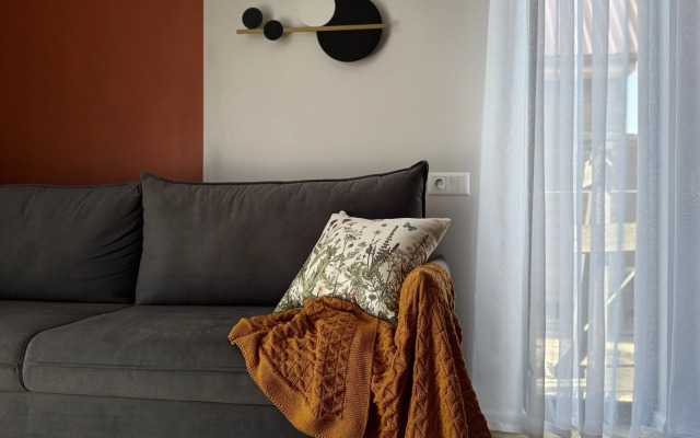 Частный Дом с Панорамными Окнами Купелью и Баней