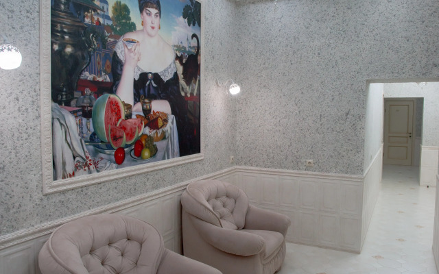 Vintazh Hotel