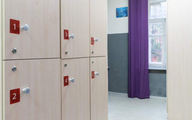 Хостел АртКапсул