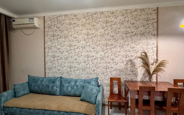 Uluchshennaya Flat