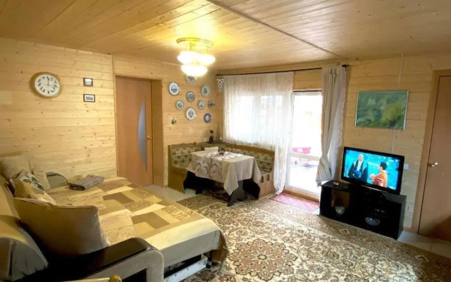 Частный дом 77 в Лесу