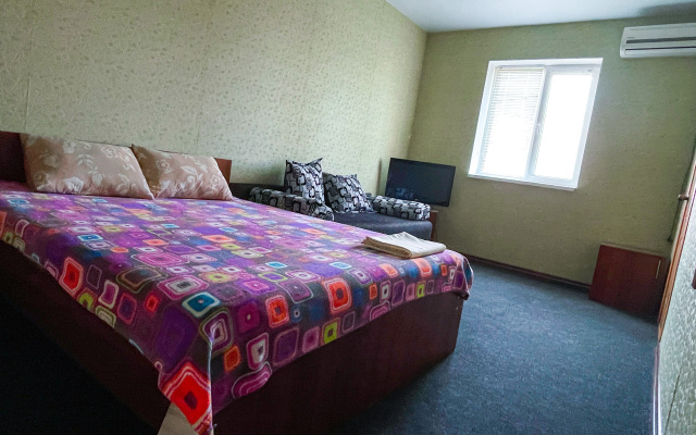 Nikolaevskiy Guest House