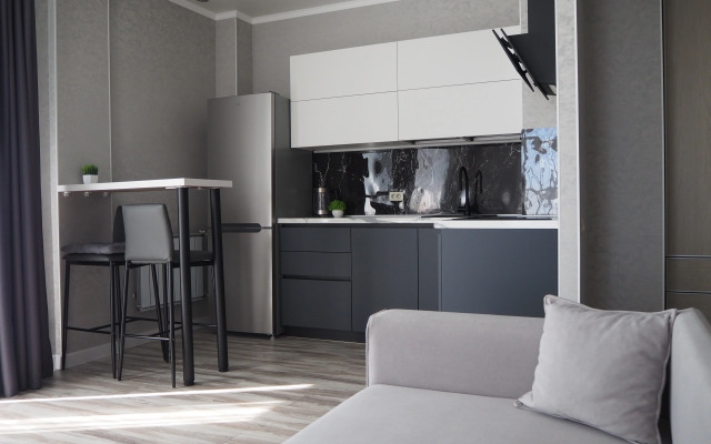 Квартира Современная студия на Дзержинского 86