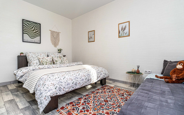 Квартира университетская 49