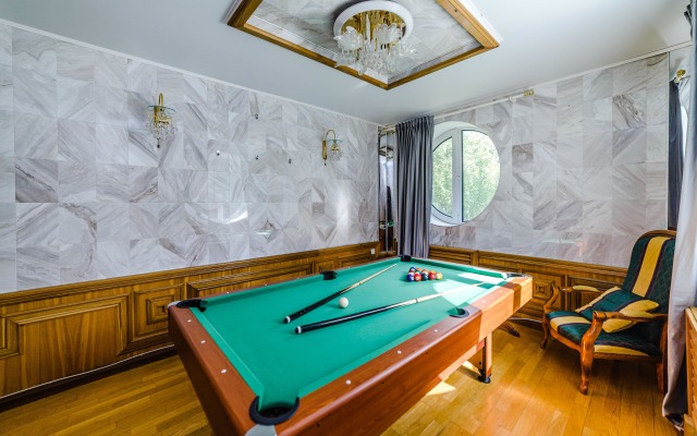 Shishkin Les Private House