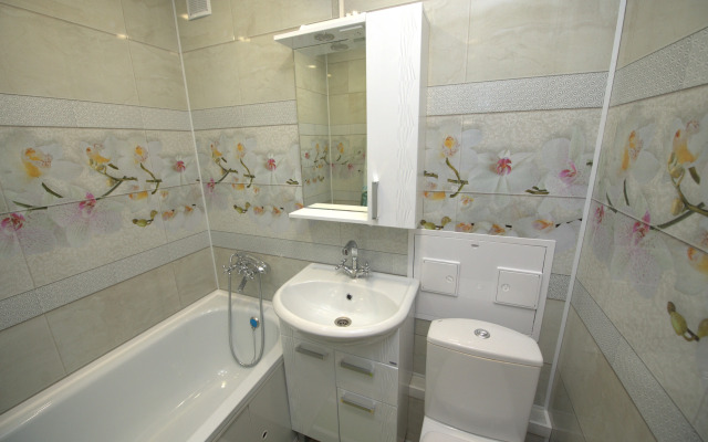 Апартаменты 2-к на Лежневской 36