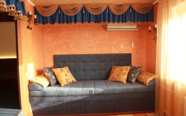 V Lipetske 3 Apartment
