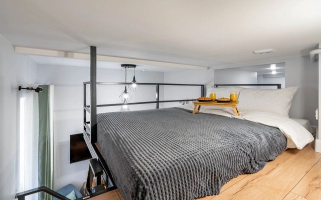 Квартира Апартаменты с видом на Гороховую