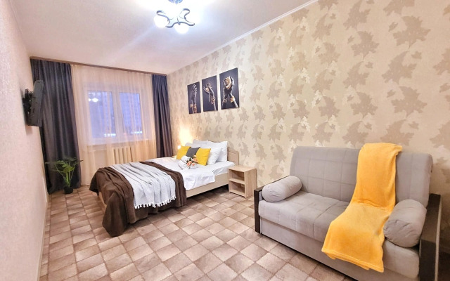 Apartments near the shopping center Ostrov