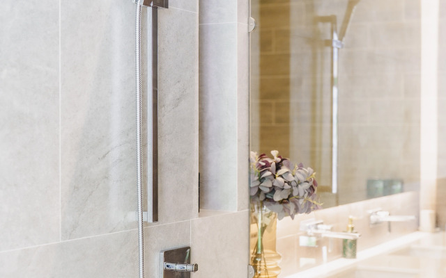 Aileen Layan 6 Villa