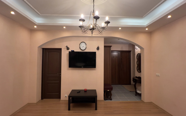 Abri Luxe Toscana Na Lermontova Flat