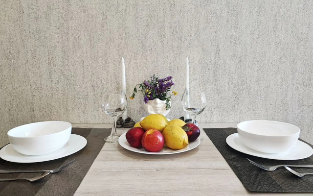 V Tsentralnom Sochi s Bolshoy Lodzhiey Flat