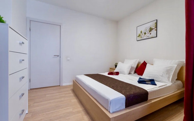 Апартаменты  Родионова 7