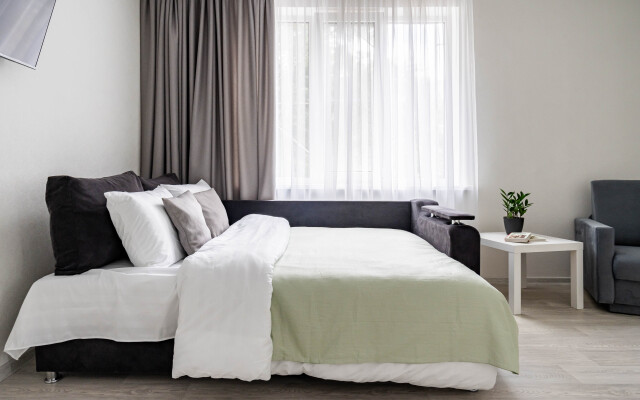 Light U Leninskogo Prospekta Satin Home Flat
