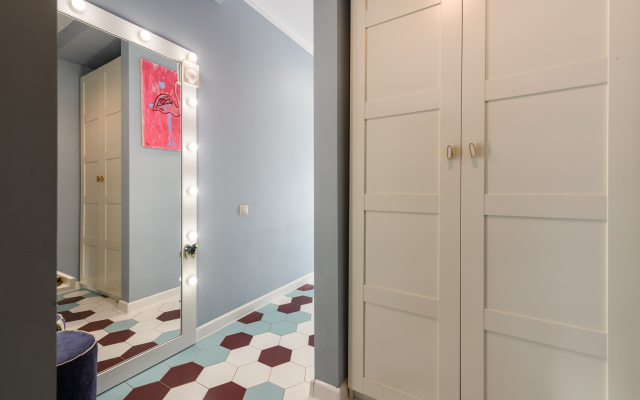 Oplot - Dvuhkomnatnye s krugovym balkonom 5 Apartments