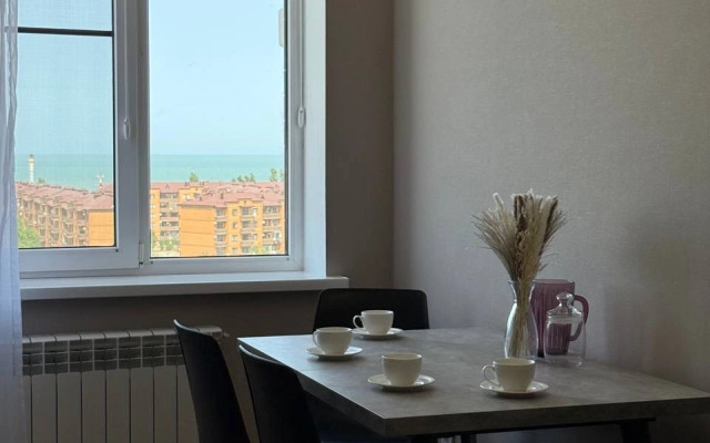 V Tsentre Goroda S Vidom Na More Flat