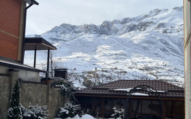 Гостевой дом White. House