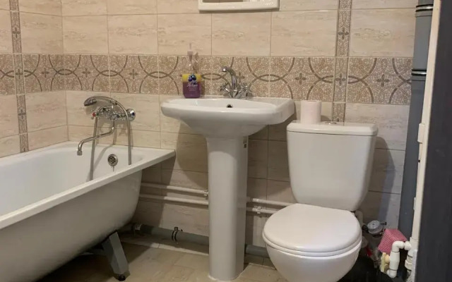 Na Baklanovskom prospekte 97 Flat