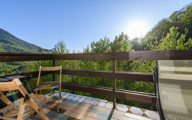 Oplot - Dvuhkomnatnye s krugovym balkonom 5 Apartments