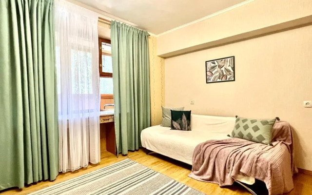 Retro na Auezova Flat