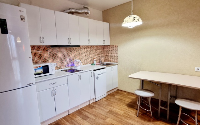 Квартира Евро-трешка для семьи и командированных