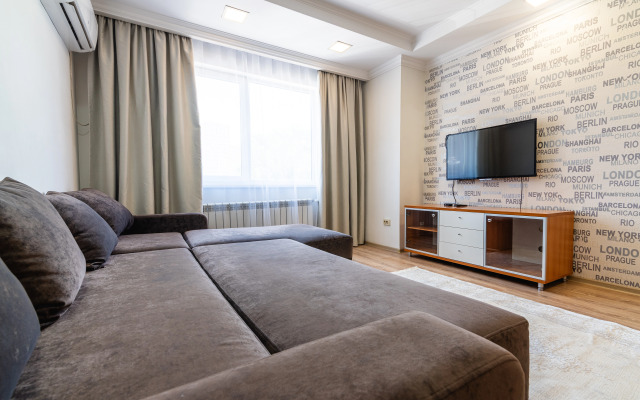 Prostota i Prostranstvo - 3-h Komnatnatnye v Minimalizme Apartment