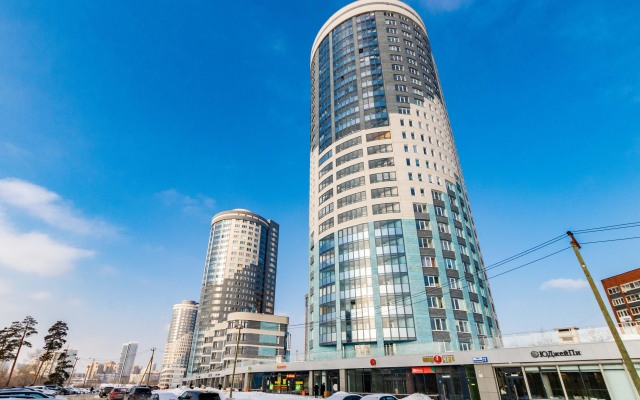 Апартаменты Как дома с видом на реку Исеть