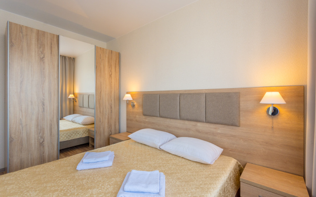 Апартаменты Солнечная Евродвушка