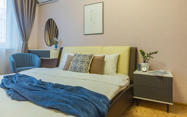 Na Naberezhnoy Flat