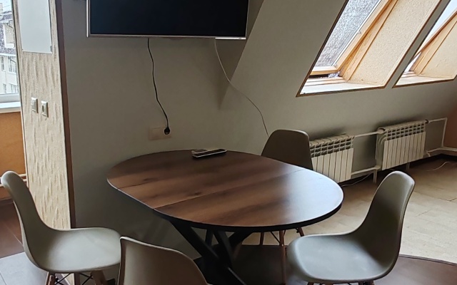 Studiya V Tsentre, Est vihod Na Kryshu i besplatnaya parkovka Flat