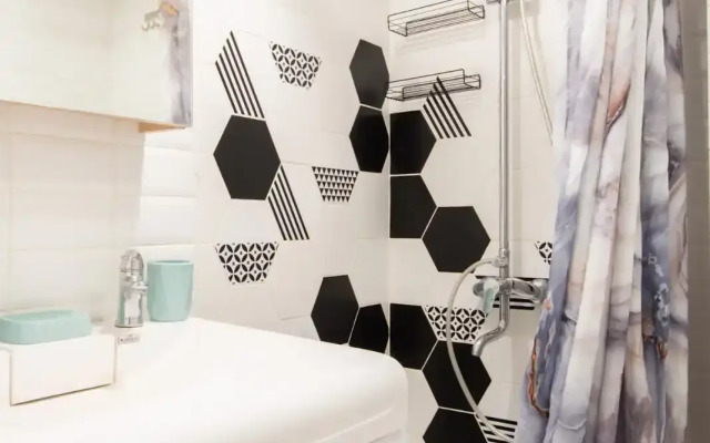 Апартаменты Студия двухуровневая в Зюзино