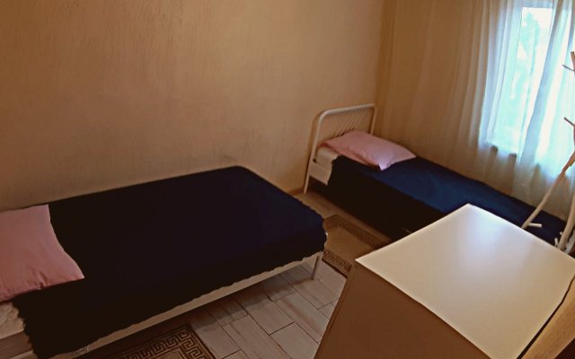 Oranzhevye Nebesa Guest House