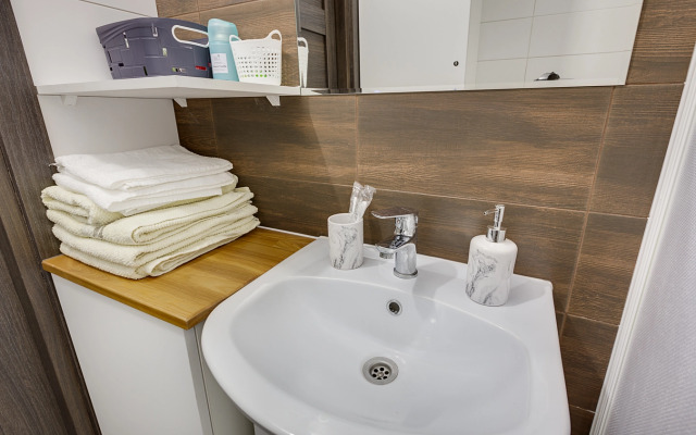 Квартира Современная Студия в Тихом Районе