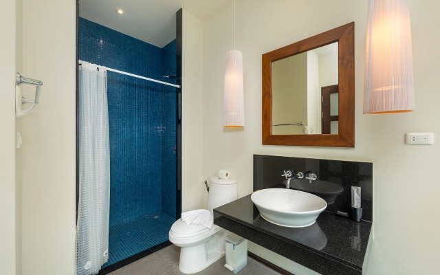Savu 3BR Private Pool Nai Harn Beach Villa