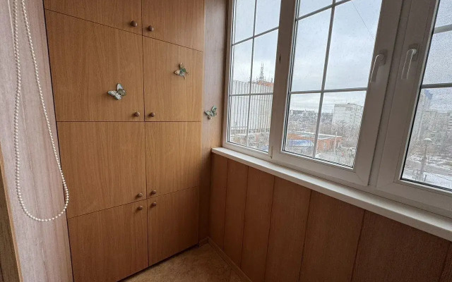 Na Ulitse Khvorostukhina, 1a Flat