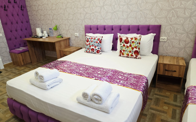 Samarkand Imron Hotel