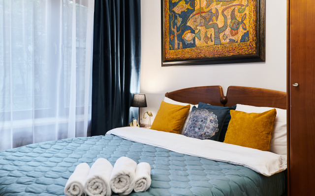 Квартира GM Apartments Булгаков на Патриарших Прудах