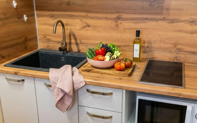 Апартаменты в Нoвоpоccийcкe c Дизaйнерcким Рeмoнтoм