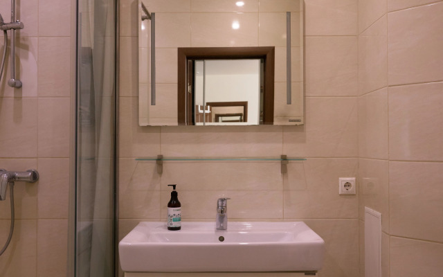 Апартаменты на Родионова