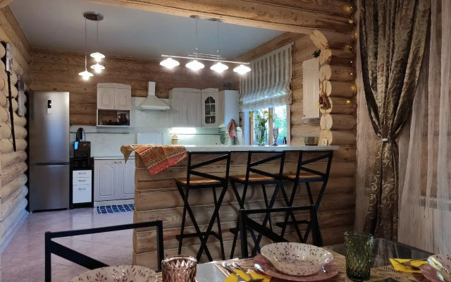 Шале Бревенчатый дом АБЗАКОВО