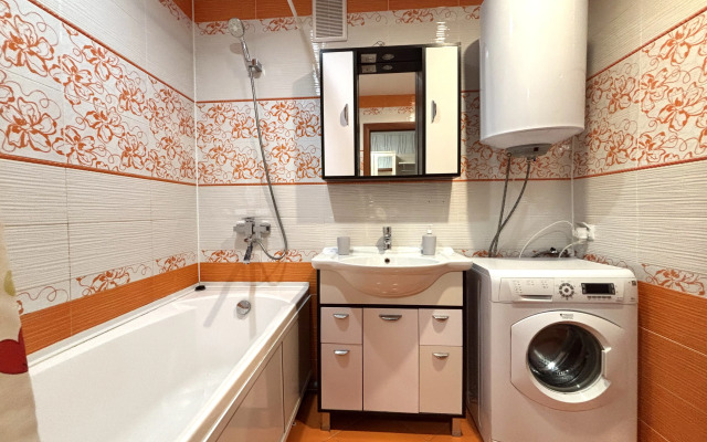 Bolshaya Kvartira Do 7 Gostey Apartments