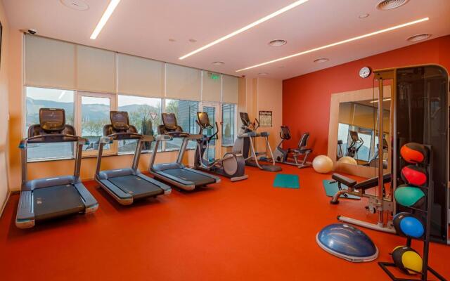 Hilton Garden Inn Novorossiysk Hotel