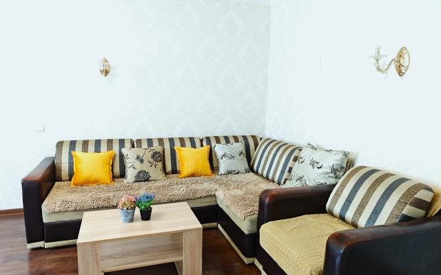 Квартира Трёхкомнатная в Центре Казани