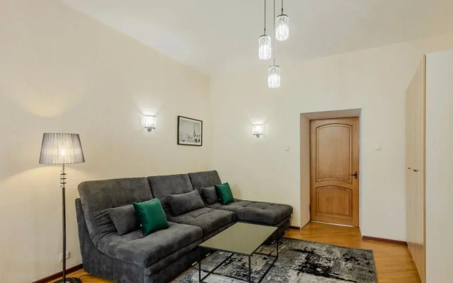 U Ermitazha 12 Gostey B.konyushennaya 12 Apartments
